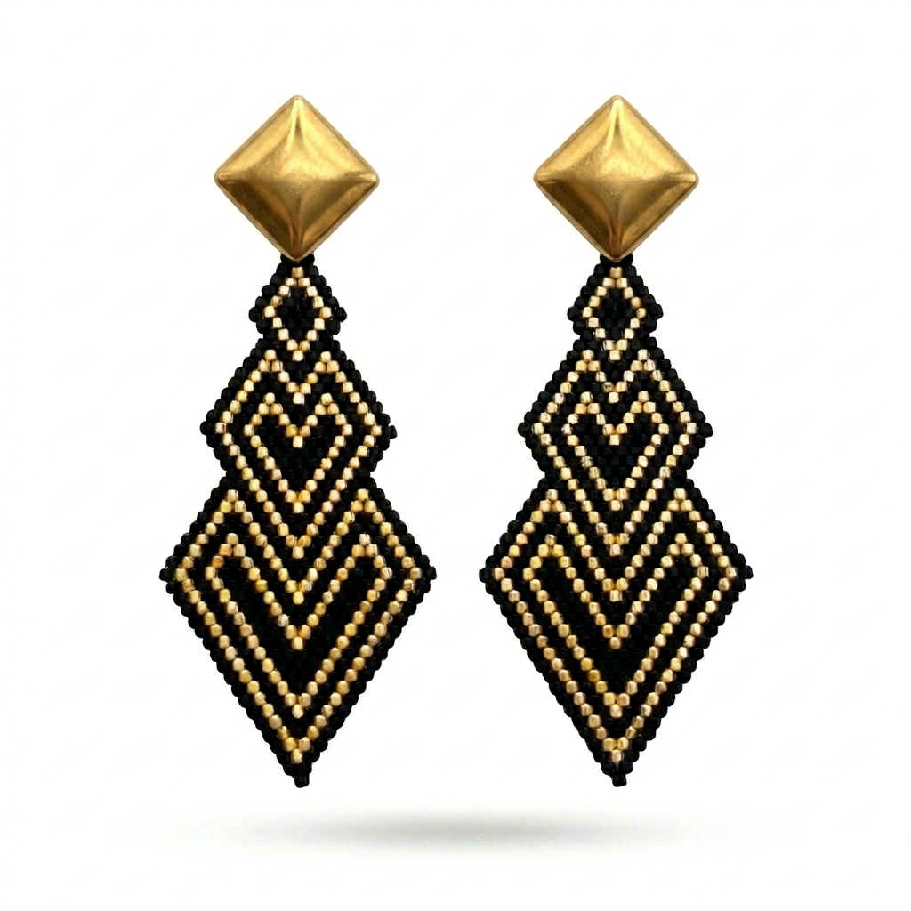 Aros Miyuki Azteca Negro y Dorado Bañados en oro 18k